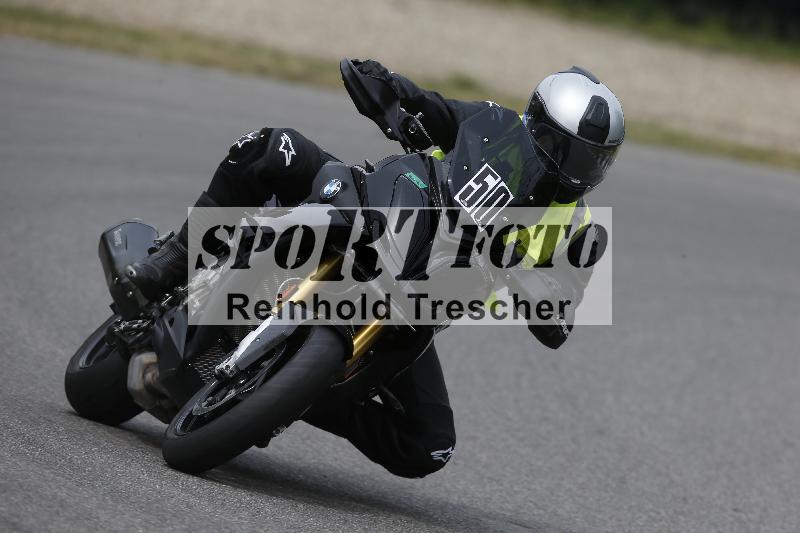 /11 28.04.2026  PROMAX ADR/Gruppe gruen/50